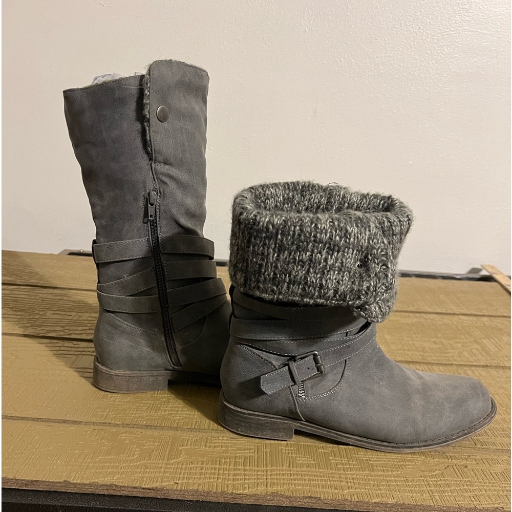 Just fab women’s boots size 11